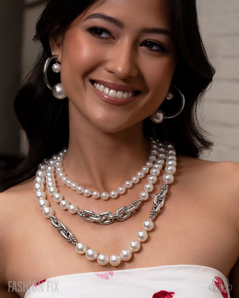 Paparazzi Fiercely 5th Avenue Pearl- Complete Set