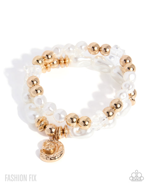 Paparazzi Melodic Mermaid - Pearl Gold Bracelet