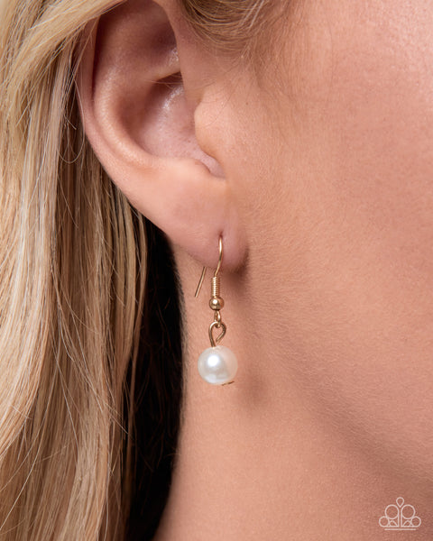 COMING SOON Paparazzi 
Poised Promenade Pearl Gold Necklace