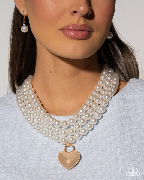 COMING SOON Paparazzi Lustrous Look Pearl - Gold Necklace