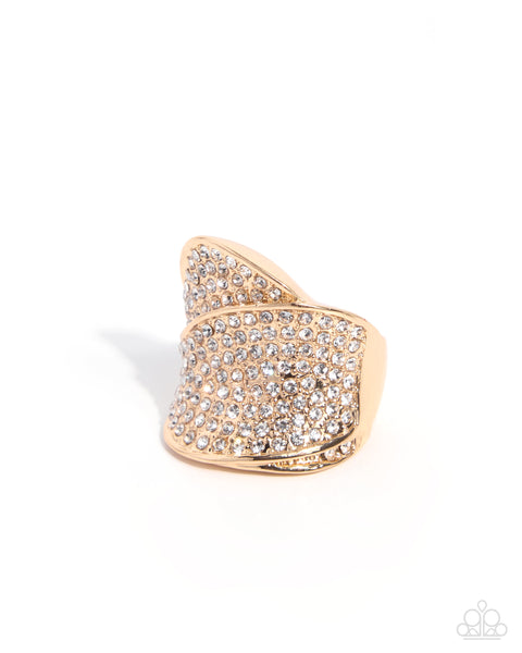 Paparazzi Polished POV - Gold Ring