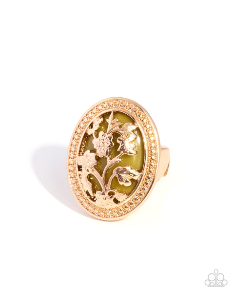 Paparazzi Poised Portrait - Green Ring