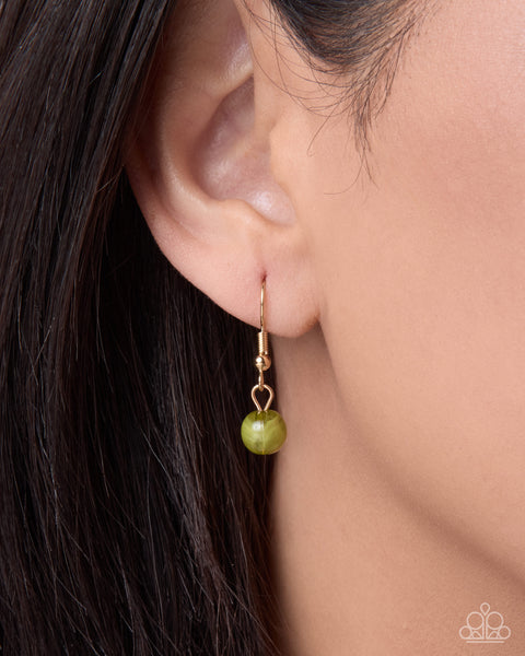 COMING SOON Paparazzi 
Style Specialty - Green Necklace