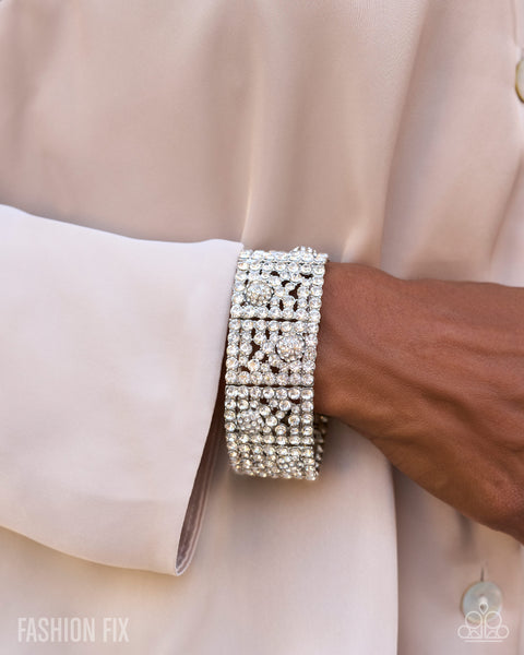 PAPARAZZI Downtown Demand Necklace & Downtown Drive Bracelet White Set