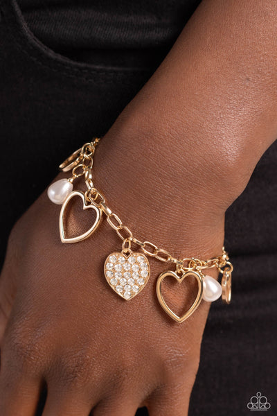 Paparazzi GLOW Your Heart - Gold Charm Bracelet