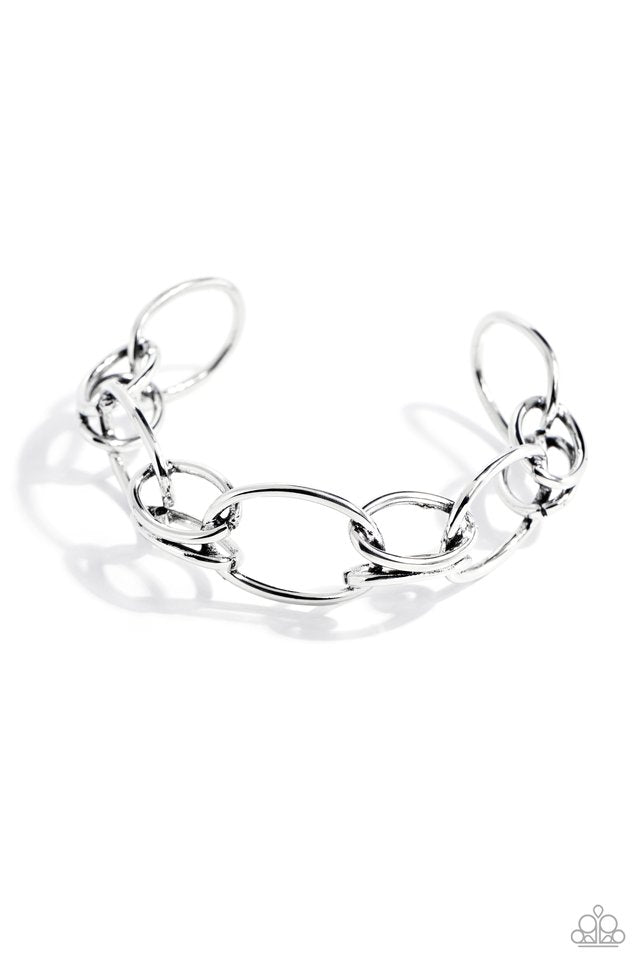 Paparazzi LINK or Swim Bracelet Silver