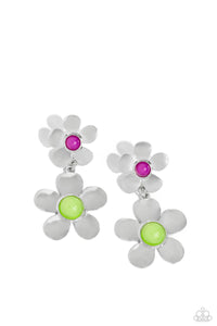 Paparazzi Fashionable Florals - Green Flower Earrings