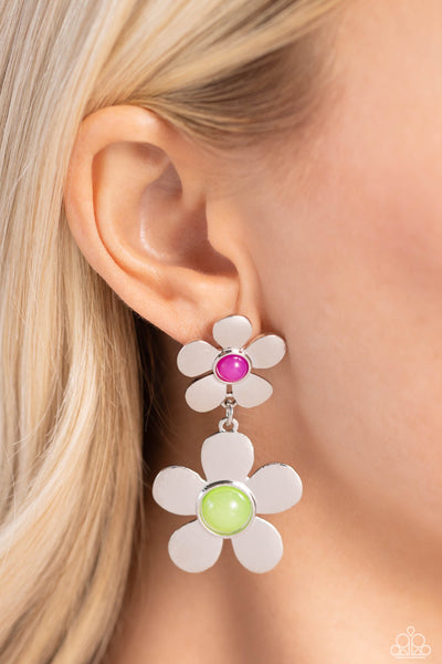 Paparazzi Fashionable Florals - Green Flower Earrings