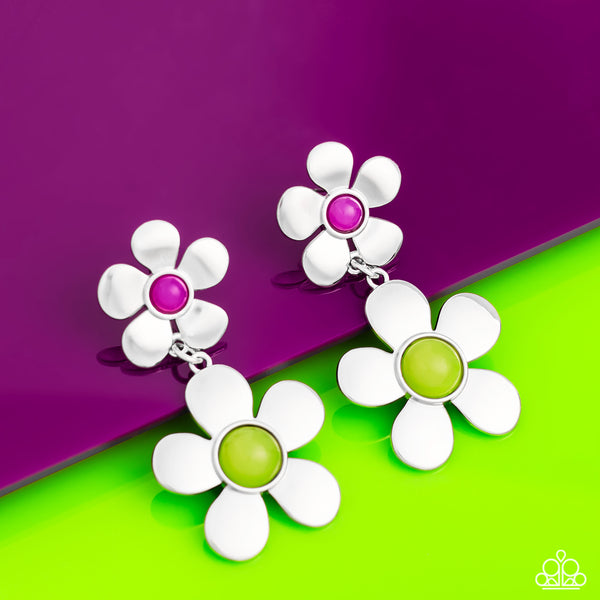 Paparazzi Fashionable Florals - Green Flower Earrings