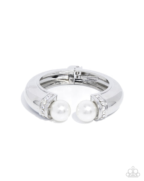 Paparazzi Breathtaking Balance Pearl Hinge Bracelet