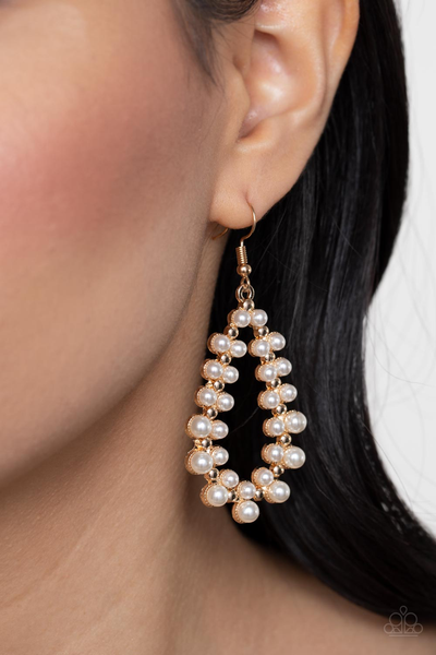 Paparazzi Absolutely Ageless - Gold Pearl Earrings