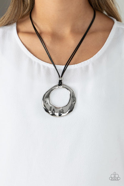 Paparazzi Tectonic Treasure - Silver Necklace