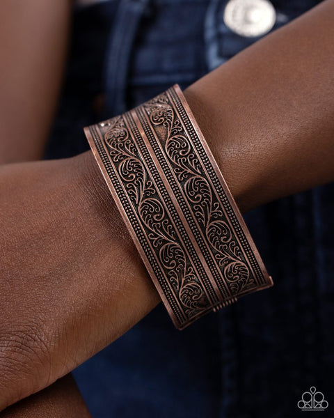 Paparazzi Eclectic European Copper Hinged racelet