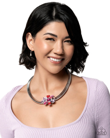 Paparazzi Forward Florals Necklace Pink