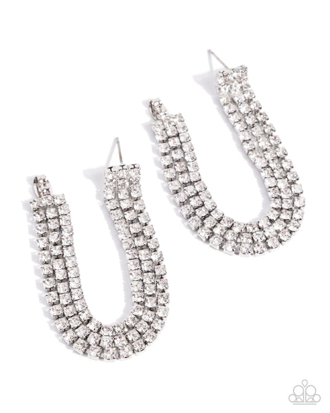 Paparazzi Delicate Daydream Earrings White