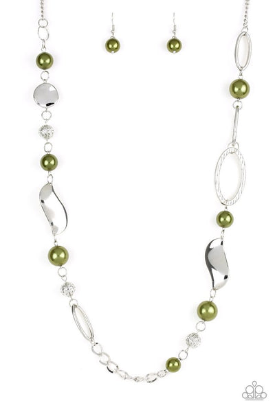 Paparazzi All About Me - Green Necklace