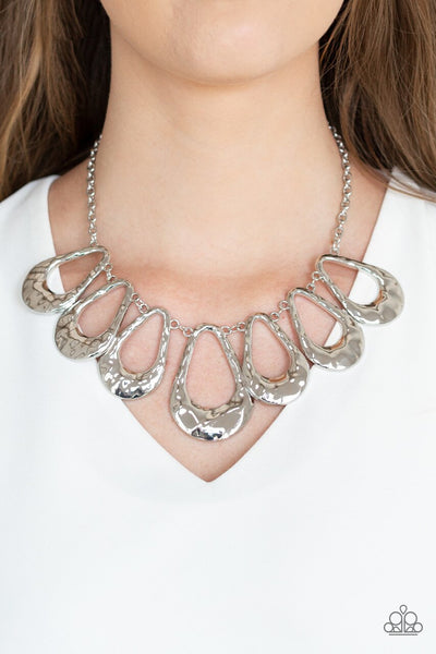 Paparazzi Teardrop Envy Necklace Silver