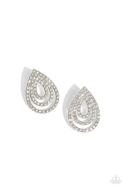 Paparazzi Red Carpet Reverie Earrings White