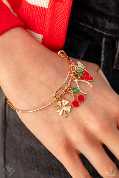 Paparazzi Fruit Festival Necklace, Fruit Freestyle Bracelet, Fashionable Fruit Strawberry Earrings  Gold Set