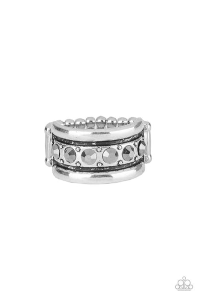 Paparazzi Dauntless Shine - Silver Ring