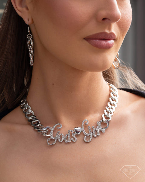 COMING SOON Paparazzi Shimmery Self-Worth Necklace White