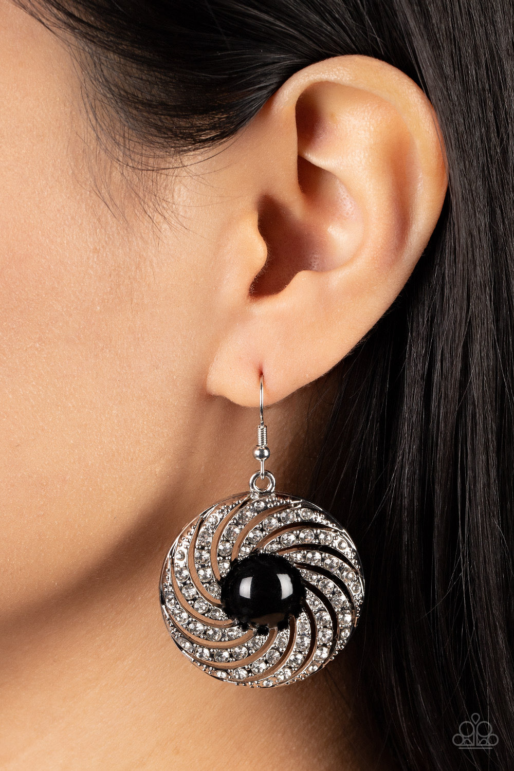 Paparazzi Vintage Vortex - Black Earrings