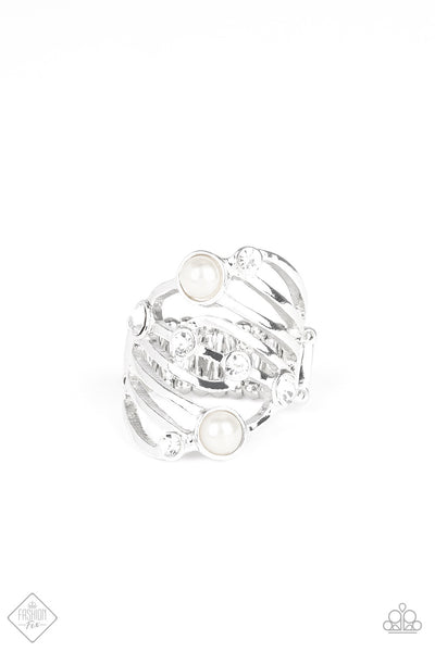 Paparazzi Dancing Diamonds Pearl Ring