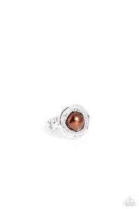 Paparazzi GLITTER Chic Center - Brown Pearl Ring