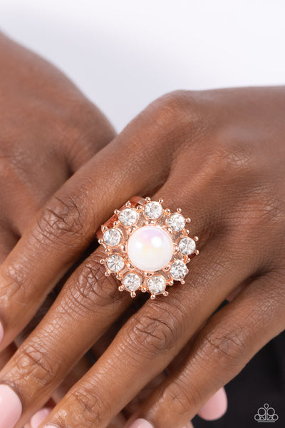 Paparazzi Elite Enchantment - Pearl Copper Ring