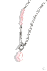 Paparazzi Courting Cosmopolitan - Pink Pearl Necklace