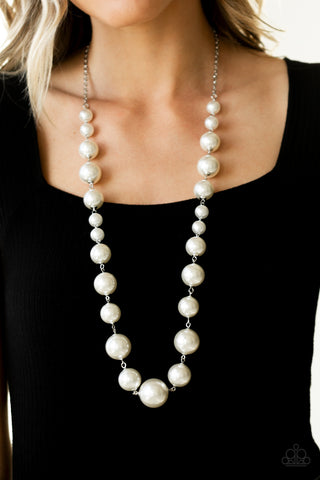 Paparazzi Pearl Prodigy - White Necklace