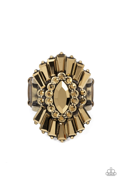 Paparazzi Daringly Deco - Brass Ring