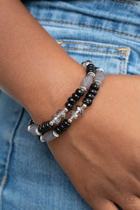 Paparazzi Delightfully Dainty - Black Bracelet