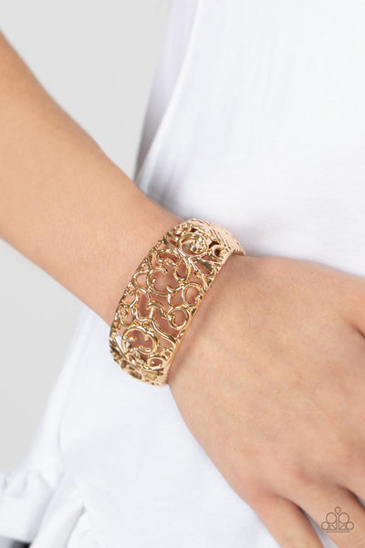 Courtyard Couture Gold Bracelet