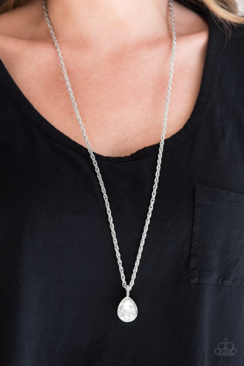 Paparazzi Million Dollar Drop - White Necklace