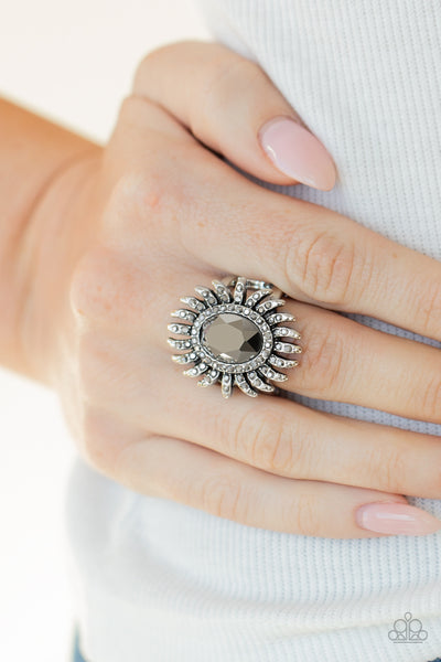 Paparazzi Ultra Luxe - Silver Ring