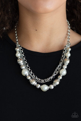 Paparazzi 5th Avenue Romance - White Pearl Necklace