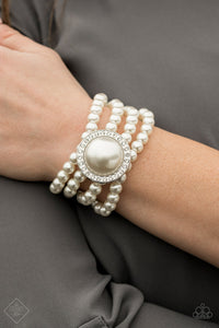 Paparazzi Top Tier Twinkle White Pearl Bracelet