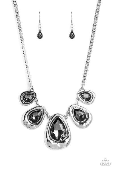 Paparazzi Formally Forged - Silver Necklace