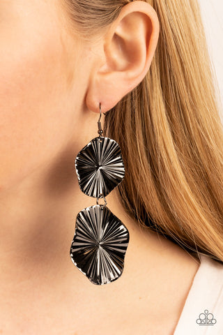 Paparazzi In Your Wildest FAN-tasy - Black Earrings