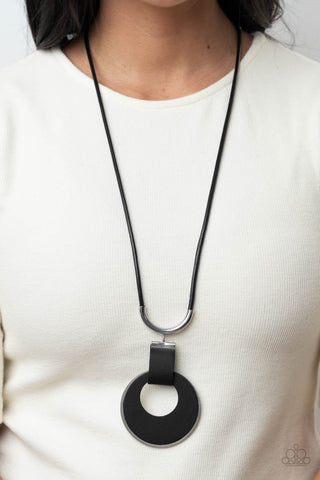 Paparazzi Luxe Crush Black Necklace