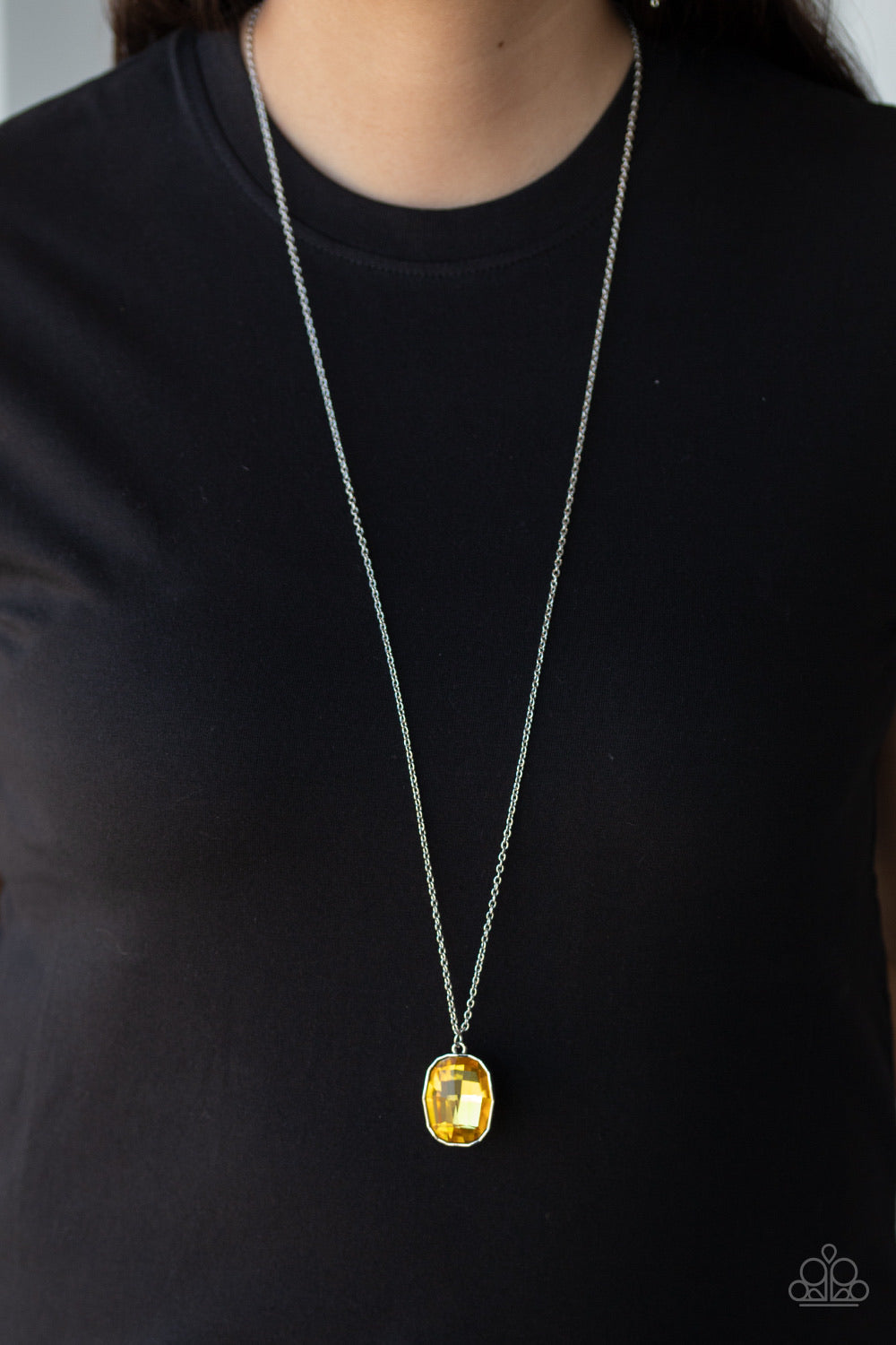 Paparazzi Imperfect Iridescence - Yellow Necklace