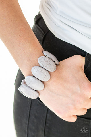 Paparazzi Dramatically Nomadic - Silver Bracelet