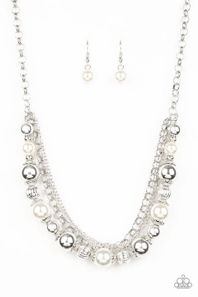 Paparazzi 5th Avenue Romance - White Pearl Necklace