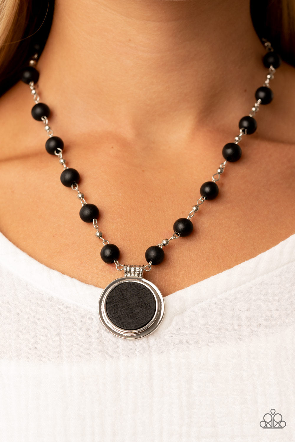 Paparazzi Soulful Sunrise - Black Necklace