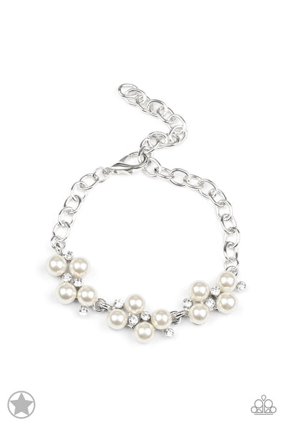 Paparazzi I Do Pearl White Blockbuster Bracelet