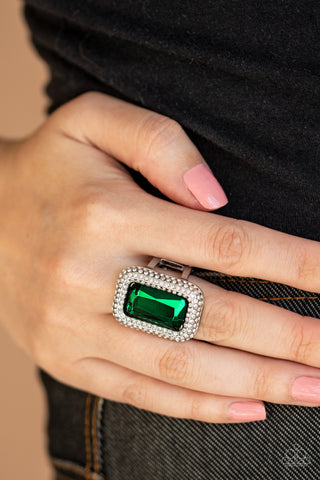 Paparazzi A Grand STATEMENT MAKER Green Ring