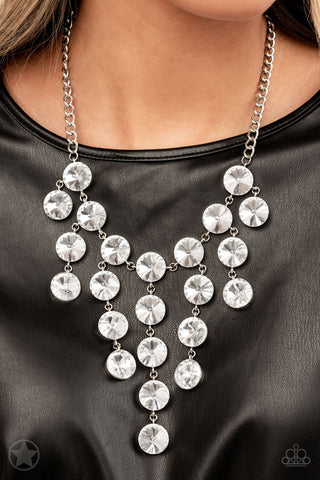 Paparazzi Spotlight Stunner Blockbuster Silver Necklace