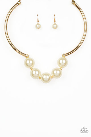 Paparazzi Welcome To Wall Street - Gold Pearl Necklace