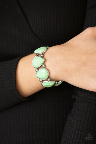 Paparazzi Flamboyant Tease - Green Bracelet